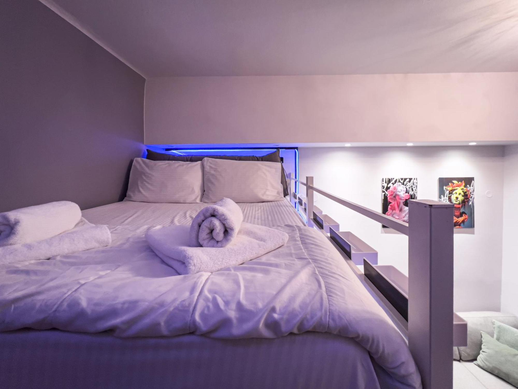 Ikaros Welcome Stay Downtown Loft - Explore Center By Foot - Close To Arch Of Galerius เทสซาโลนิกิ ภายนอก รูปภาพ